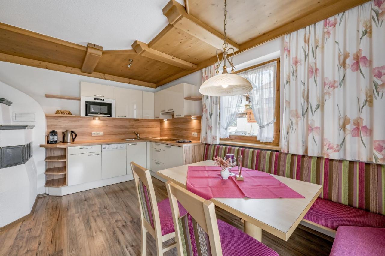 Platoell Homes Зерфаус Екстериор снимка