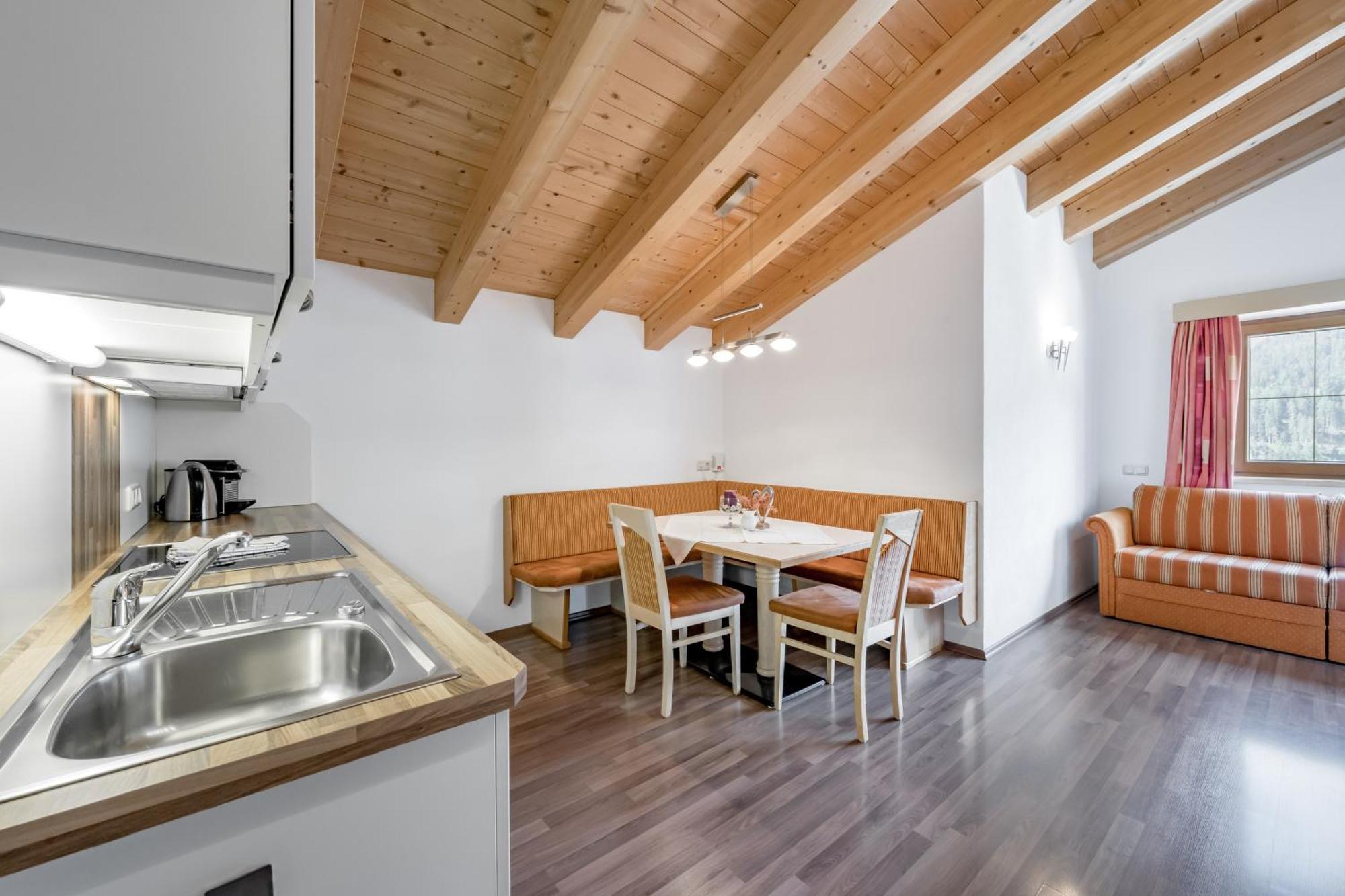 Platoell Homes Зерфаус Екстериор снимка