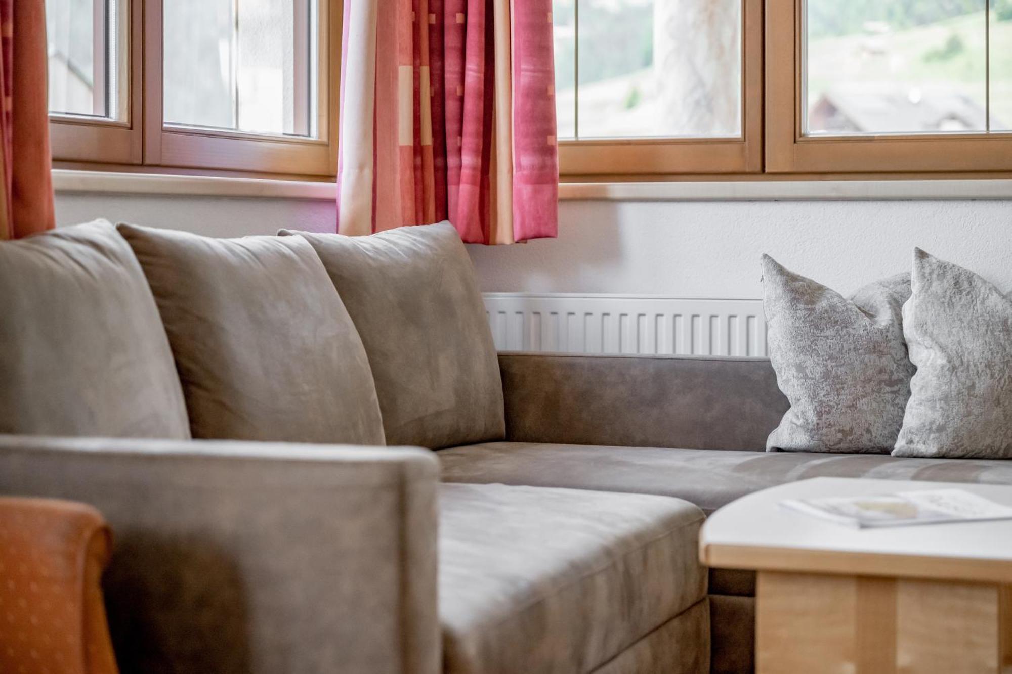 Platoell Homes Зерфаус Екстериор снимка